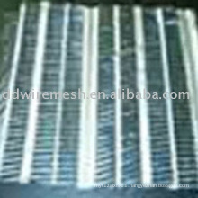 Corner wire mesh